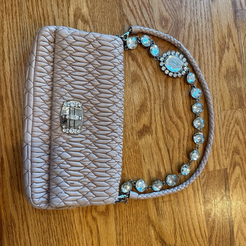MiuMiu Elegant Cream Quilted Women's Bag